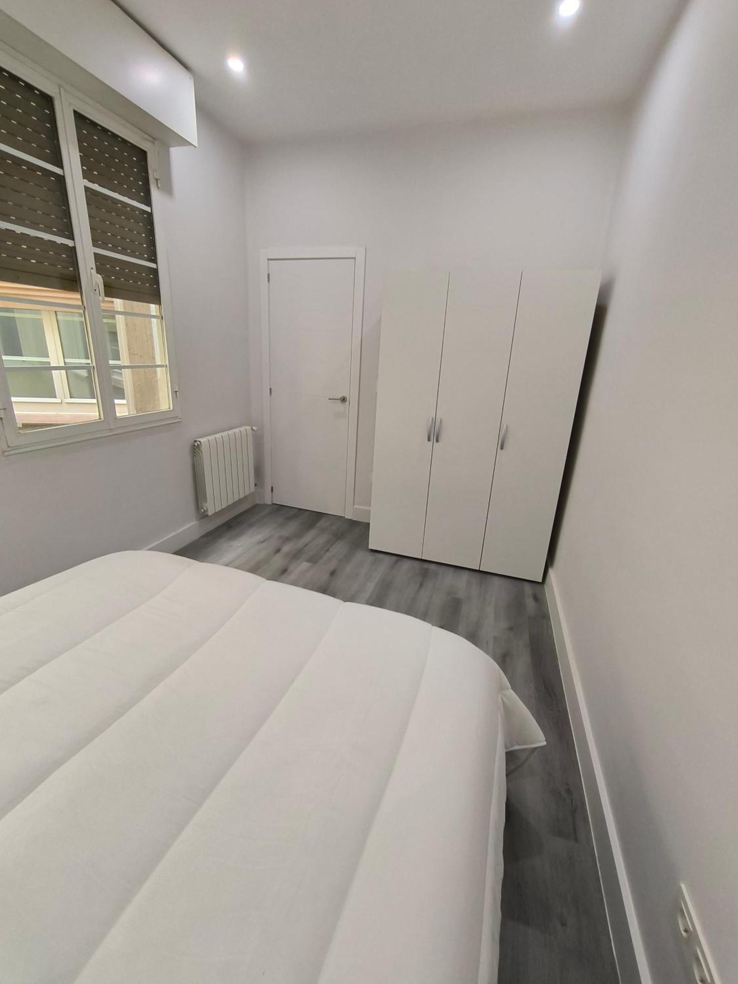 Desde El Mismo Centro. Apartamento Oviedo